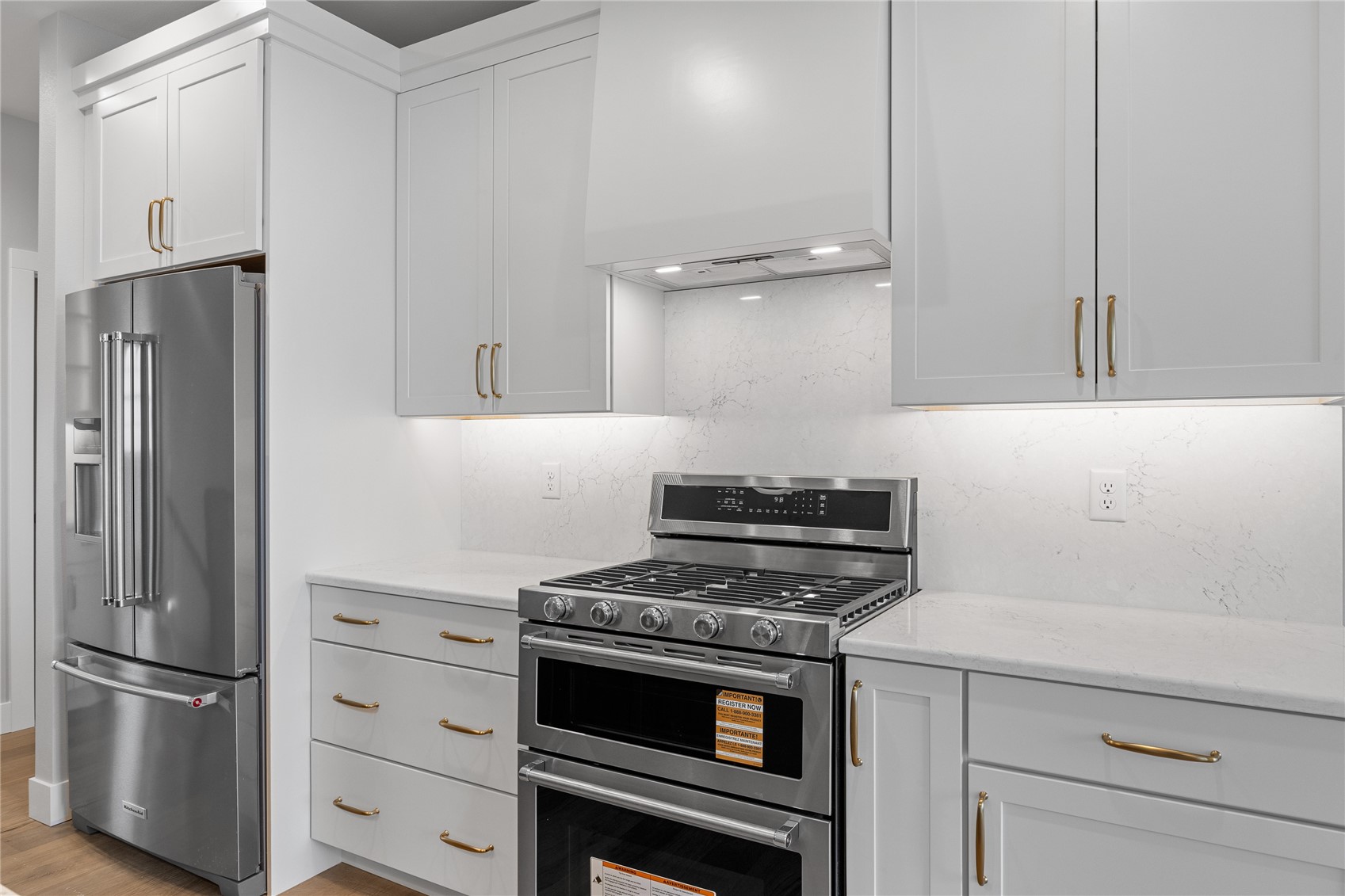 3667 Mcclain Way Hiawatha IA 52233