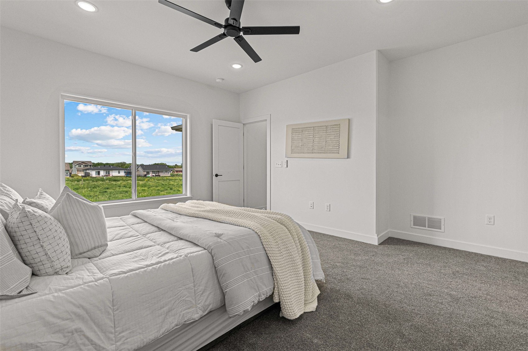 801 Crestview Drive Solon IA 52333