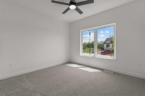 801 Crestview Drive Solon IA 52333