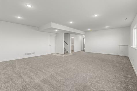 801 Crestview Drive Solon IA 52333