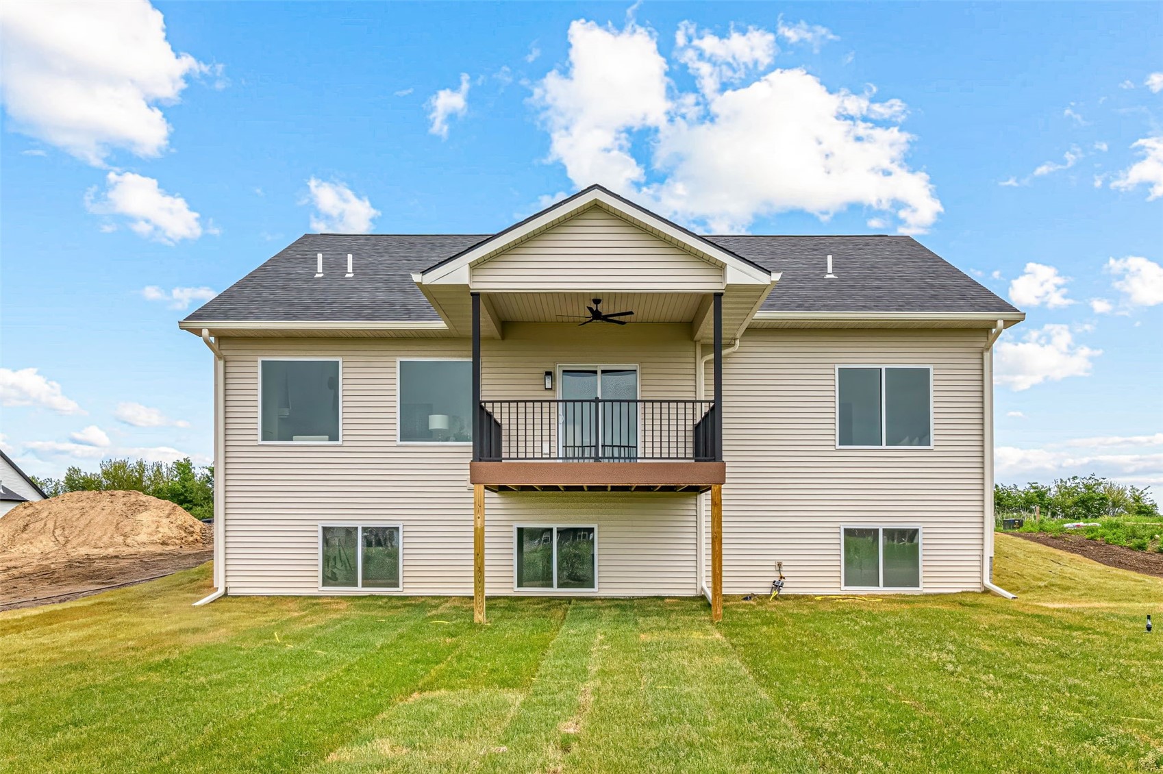 801 Crestview Drive Solon IA 52333
