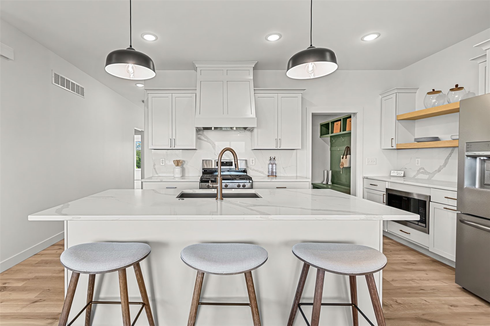 801 Crestview Drive Solon IA 52333