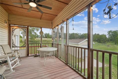 285 Jappa Road Ely IA 52227