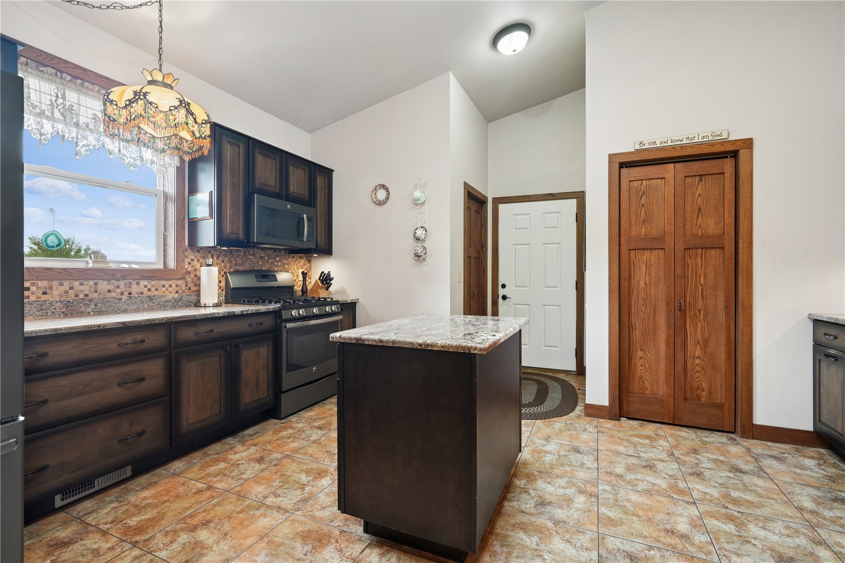 285 Jappa Road Ely IA 52227