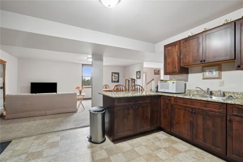 285 Jappa Road Ely IA 52227