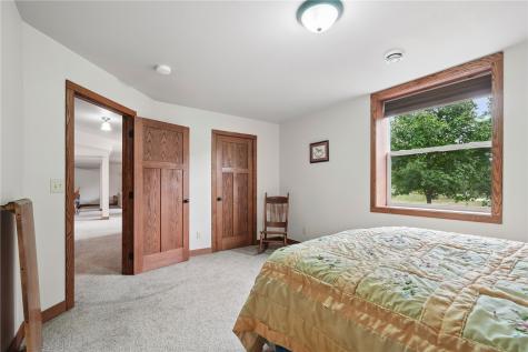 285 Jappa Road Ely IA 52227