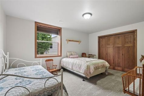 285 Jappa Road Ely IA 52227