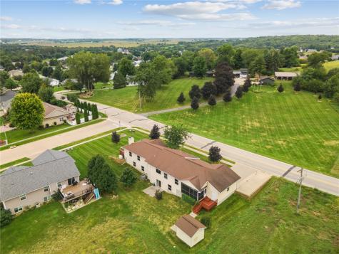 285 Jappa Road Ely IA 52227