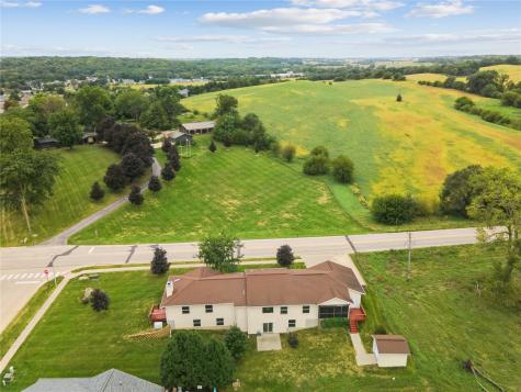285 Jappa Road Ely IA 52227