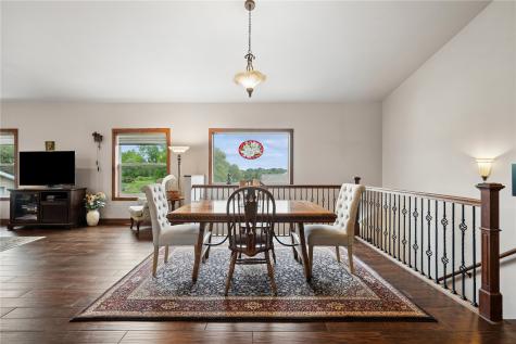 285 Jappa Road Ely IA 52227