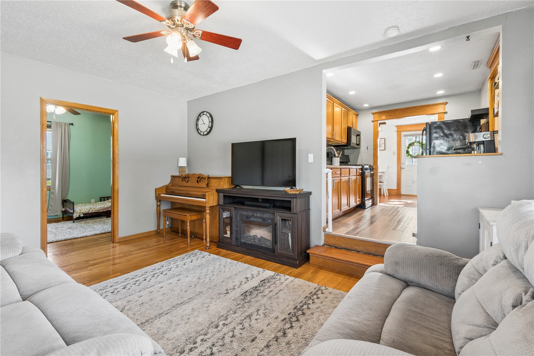 207 Center Avenue Urbana IA 52345