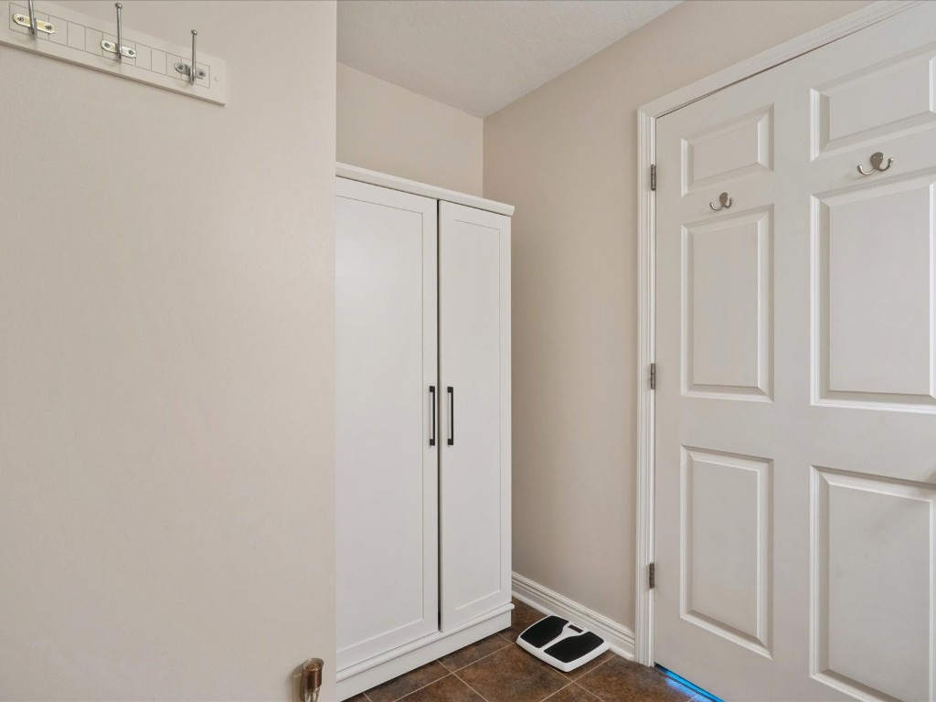 6615 Brentwood Drive NE Cedar Rapids IA 52402