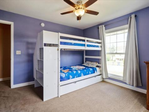 6615 Brentwood Drive NE Cedar Rapids IA 52402