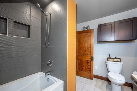 821 Camburn Court SE Cedar Rapids IA 52403