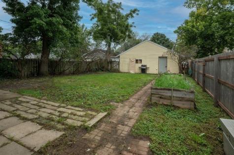 821 Camburn Court SE Cedar Rapids IA 52403