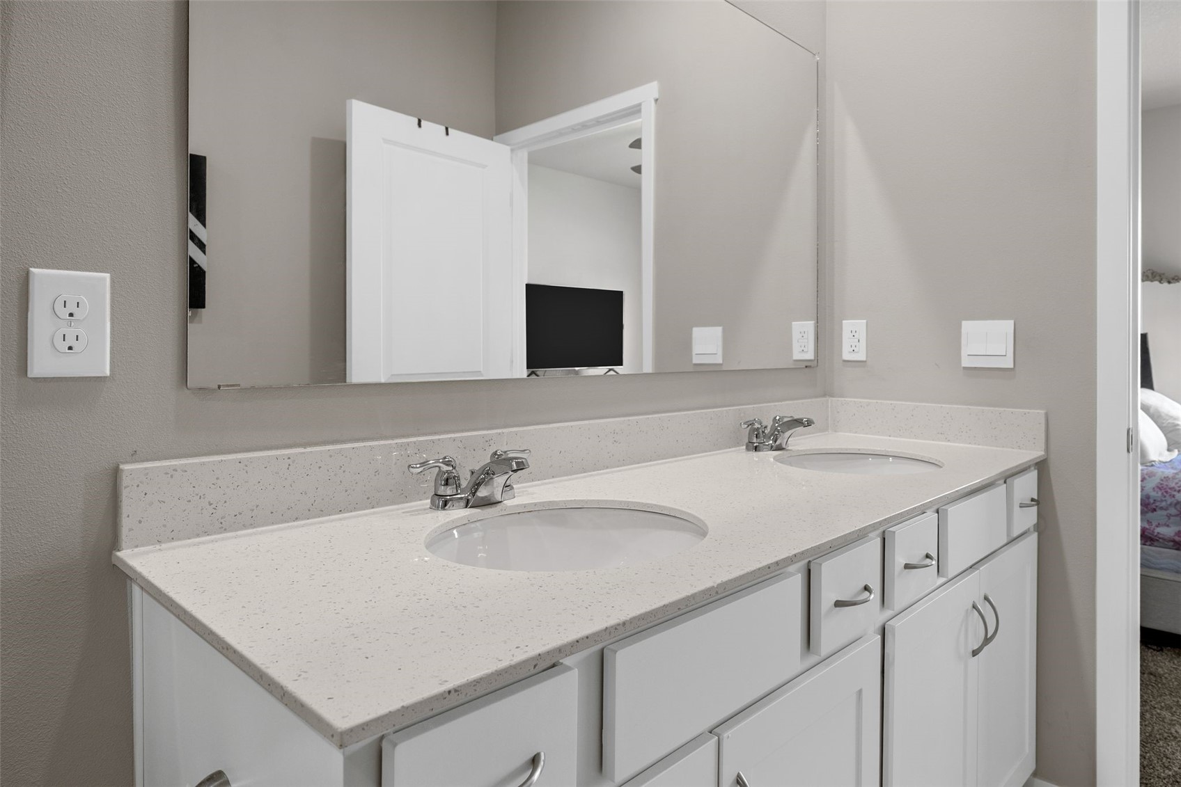 3319 Craven Drive Coralville IA 52241