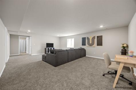 3319 Craven Drive Coralville IA 52241