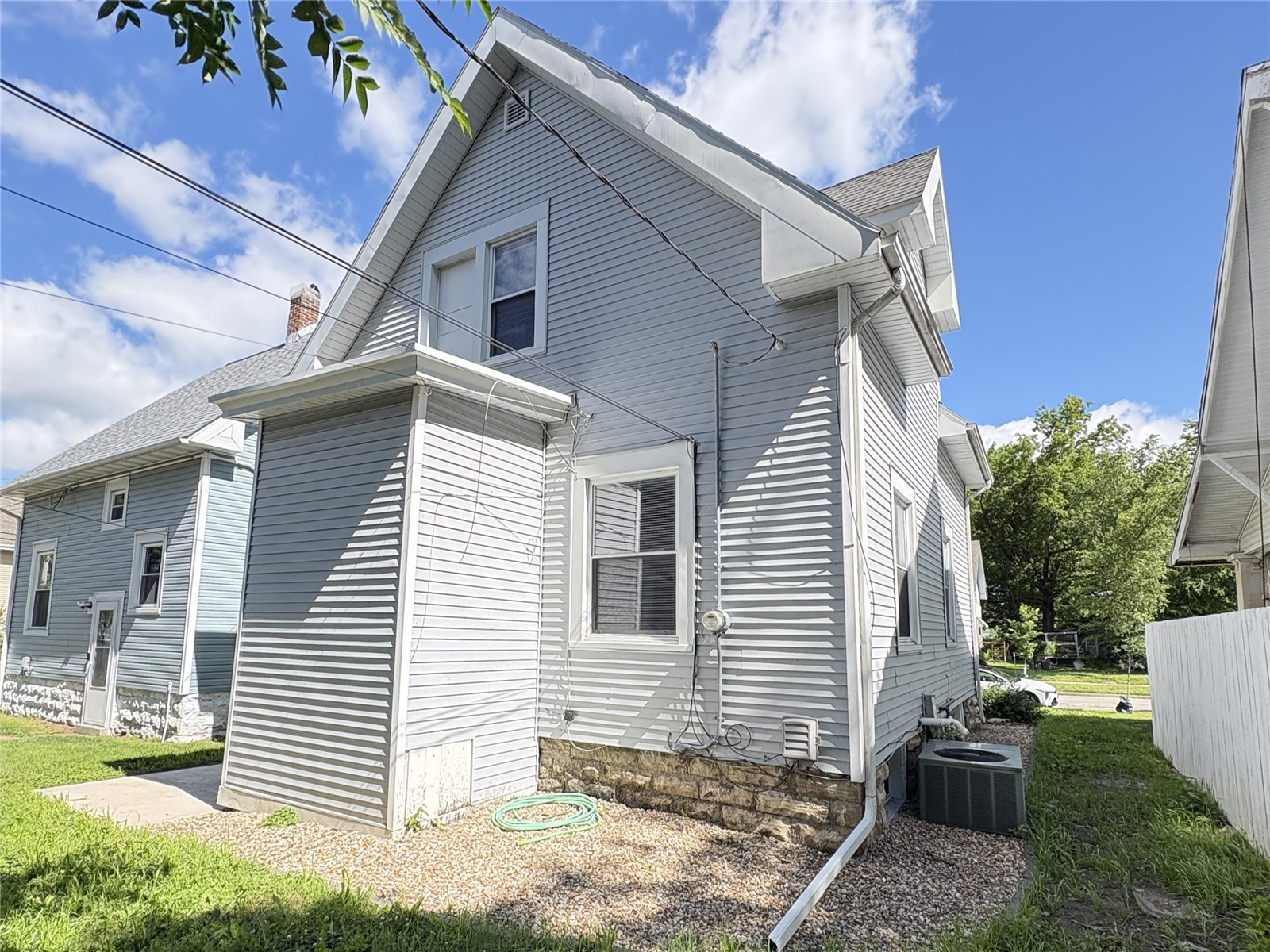 1503 7th Avenue SE Cedar Rapids IA 52403