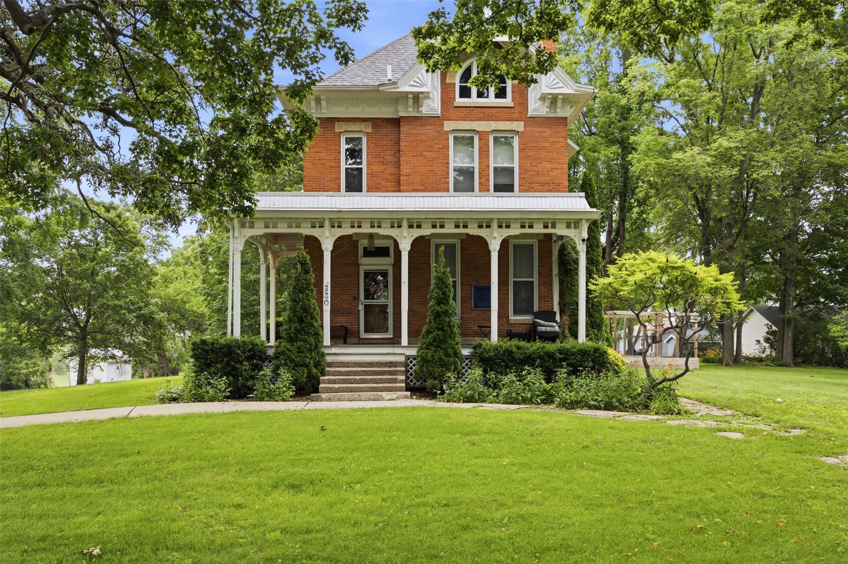 320 East Street Tipton IA 52772