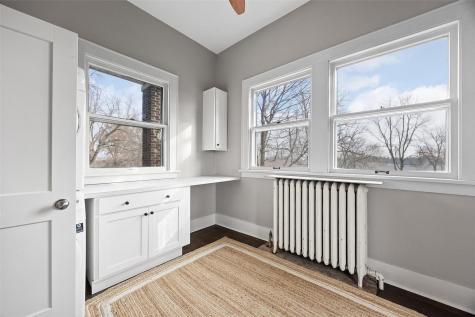 320 East Street Tipton IA 52772