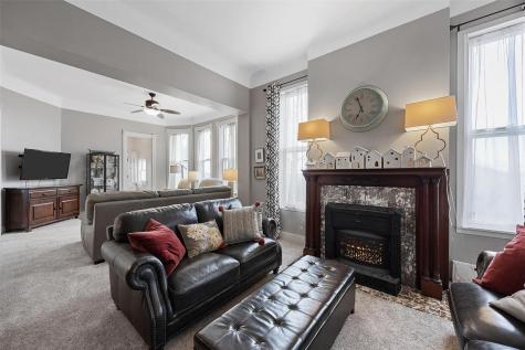 320 East Street Tipton IA 52772