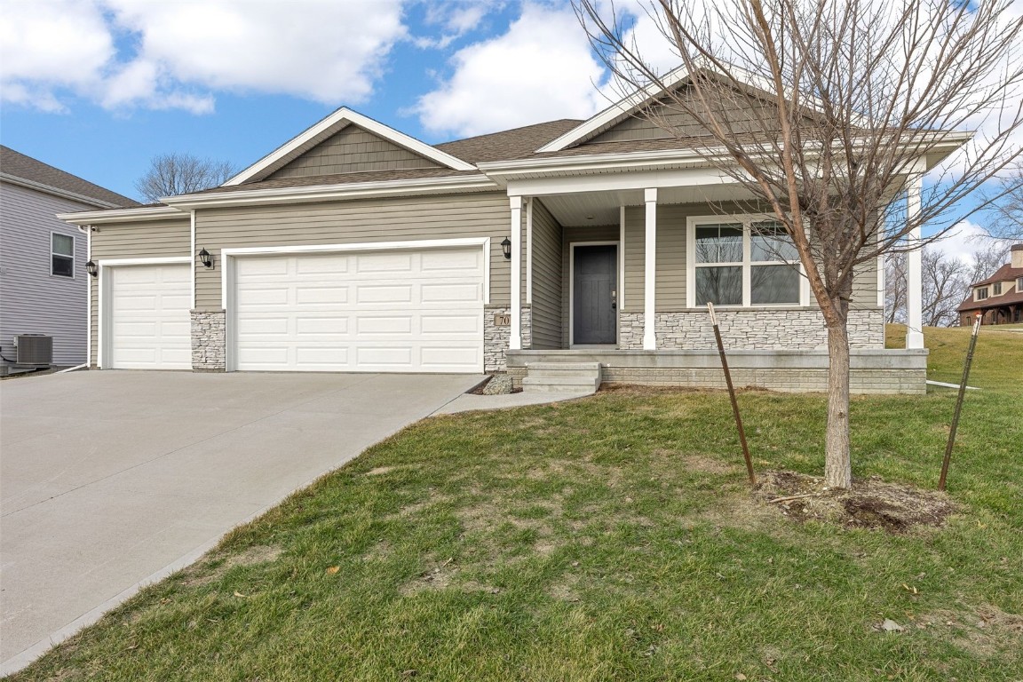 701 Prairie View Drive West Branch IA 52358