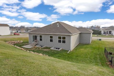 701 Prairie View Drive West Branch IA 52358