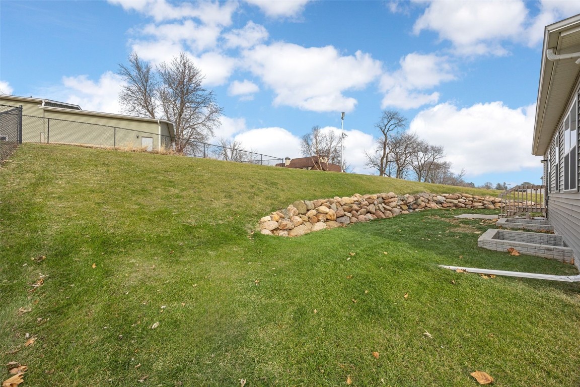 701 Prairie View Drive West Branch IA 52358