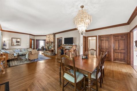 205 S Ford Street Anamosa IA 52205