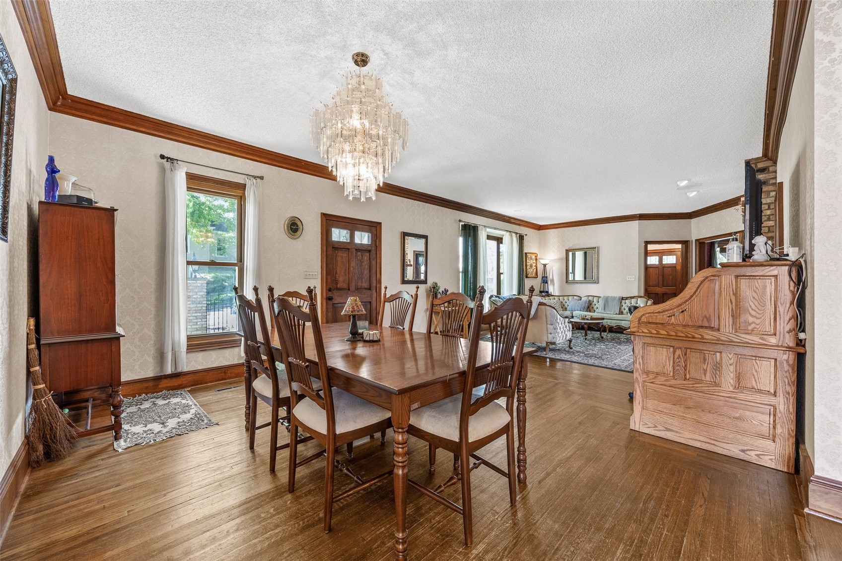 205 S Ford Street Anamosa IA 52205