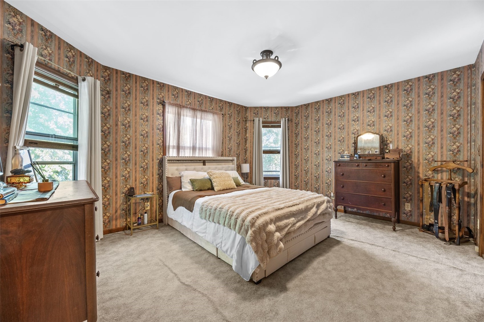 205 S Ford Street Anamosa IA 52205