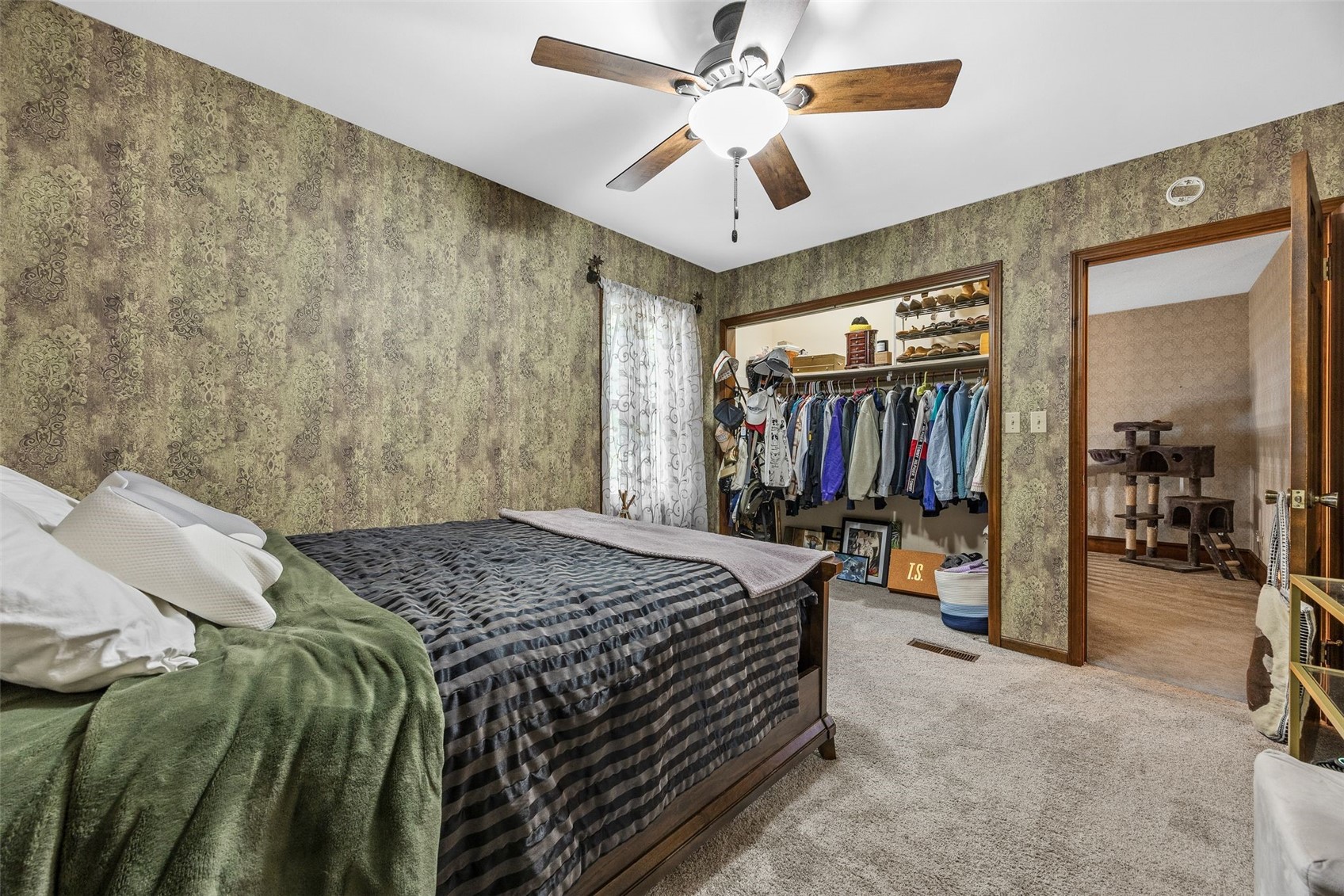 205 S Ford Street Anamosa IA 52205