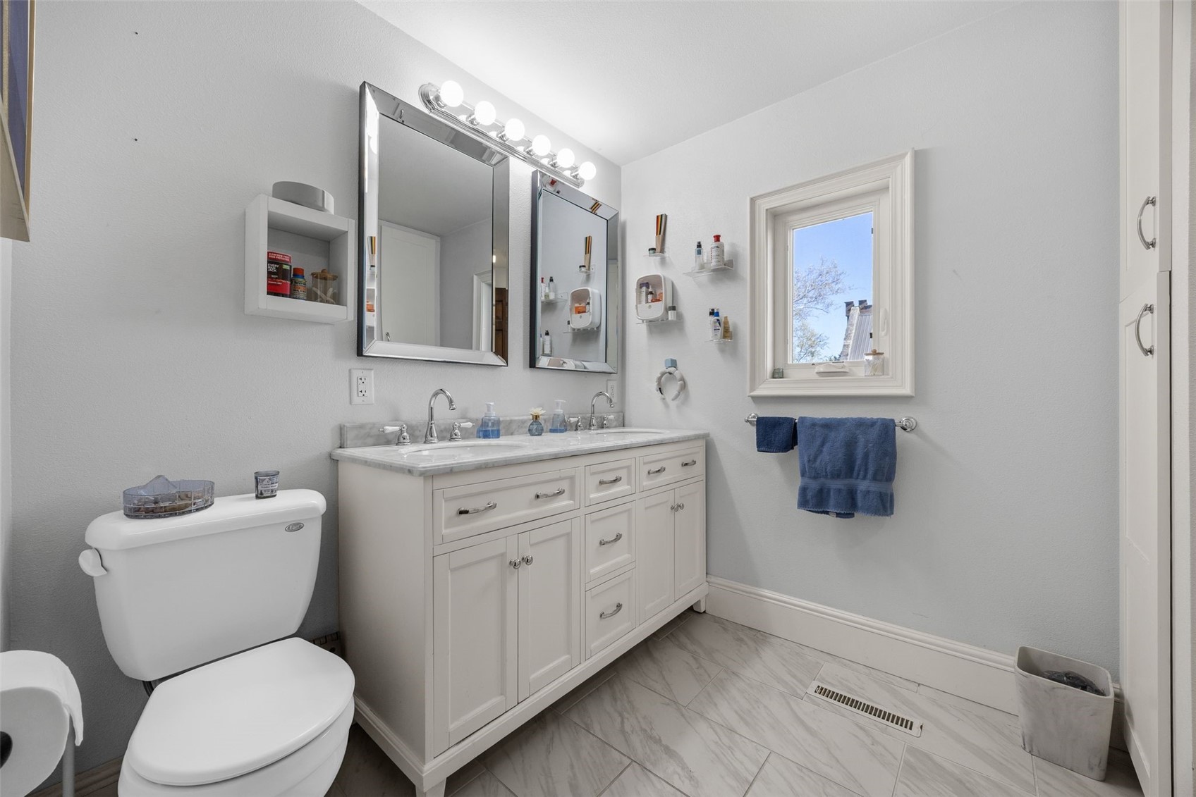 205 S Ford Street Anamosa IA 52205