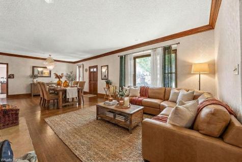 205 S Ford Street Anamosa IA 52205