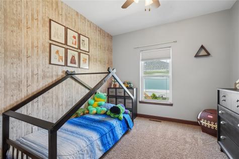 10 N Sunset Drive North Liberty IA 52317