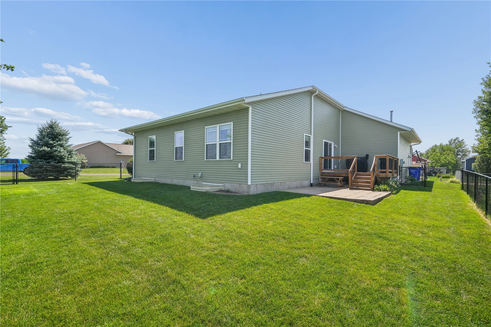 10 N Sunset Drive North Liberty IA 52317