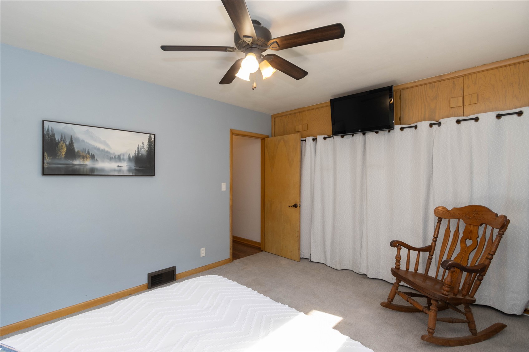 805 31st Avenue Amana IA 52203