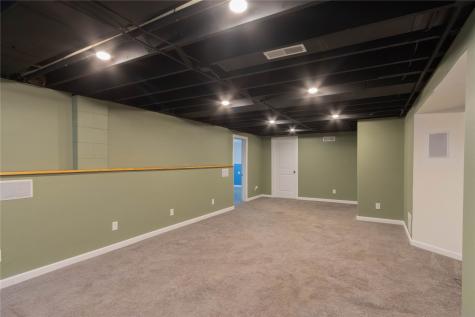 805 31st Avenue Amana IA 52203