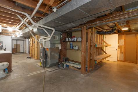 805 31st Avenue Amana IA 52203