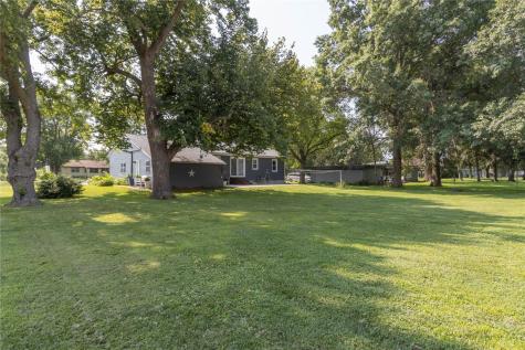 805 31st Avenue Amana IA 52203