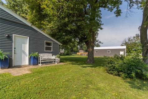 805 31st Avenue Amana IA 52203
