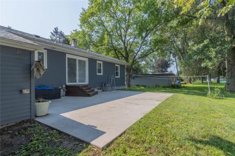 805 31st Avenue Amana IA 52203