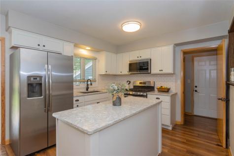 805 31st Avenue Amana IA 52203