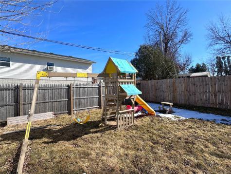 145 Belvedere Drive NW Cedar Rapids IA 52405