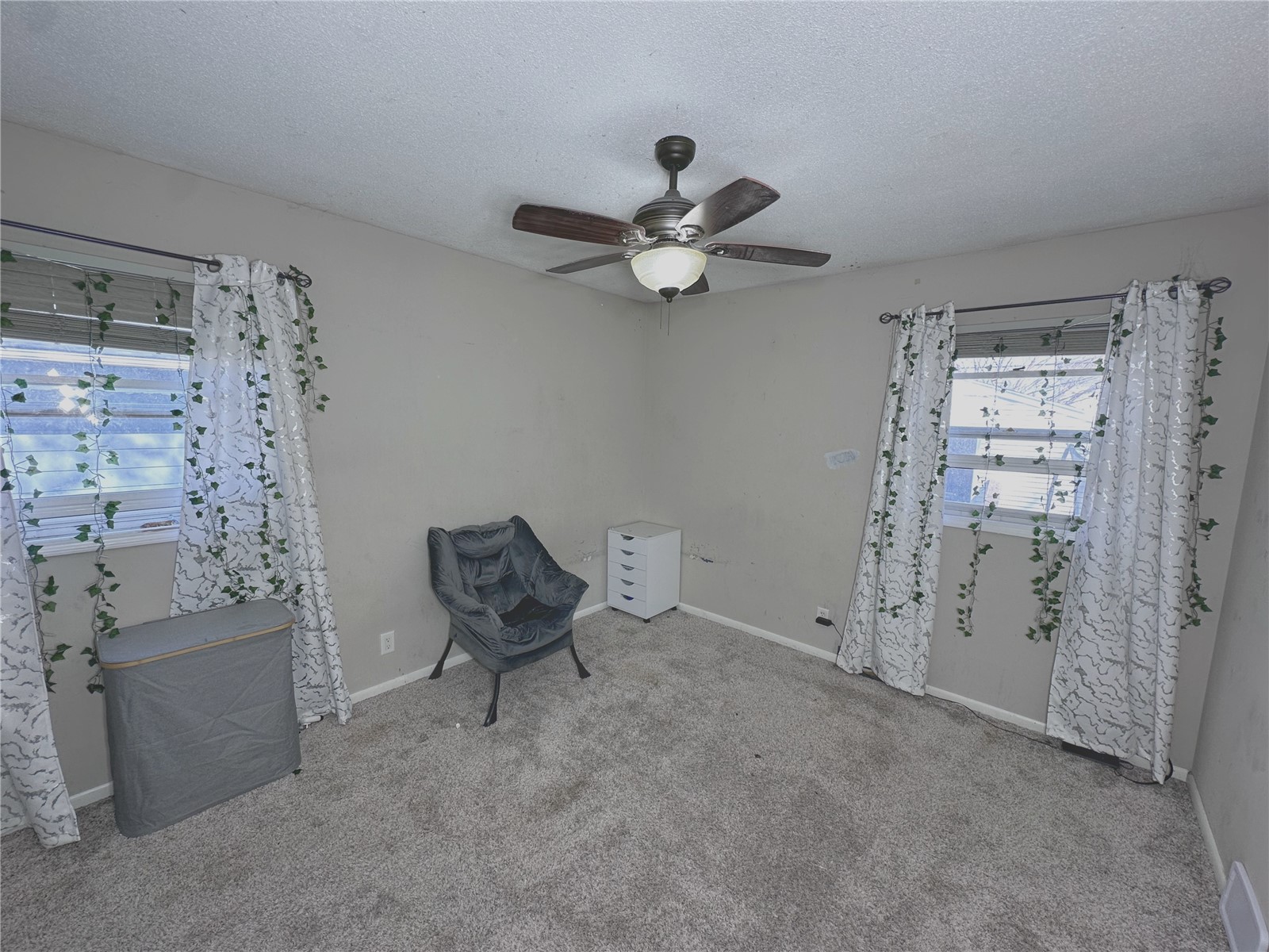 145 Belvedere Drive NW Cedar Rapids IA 52405