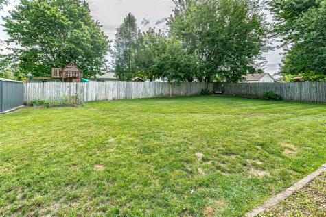 206 Hope Avenue Urbana IA 52345