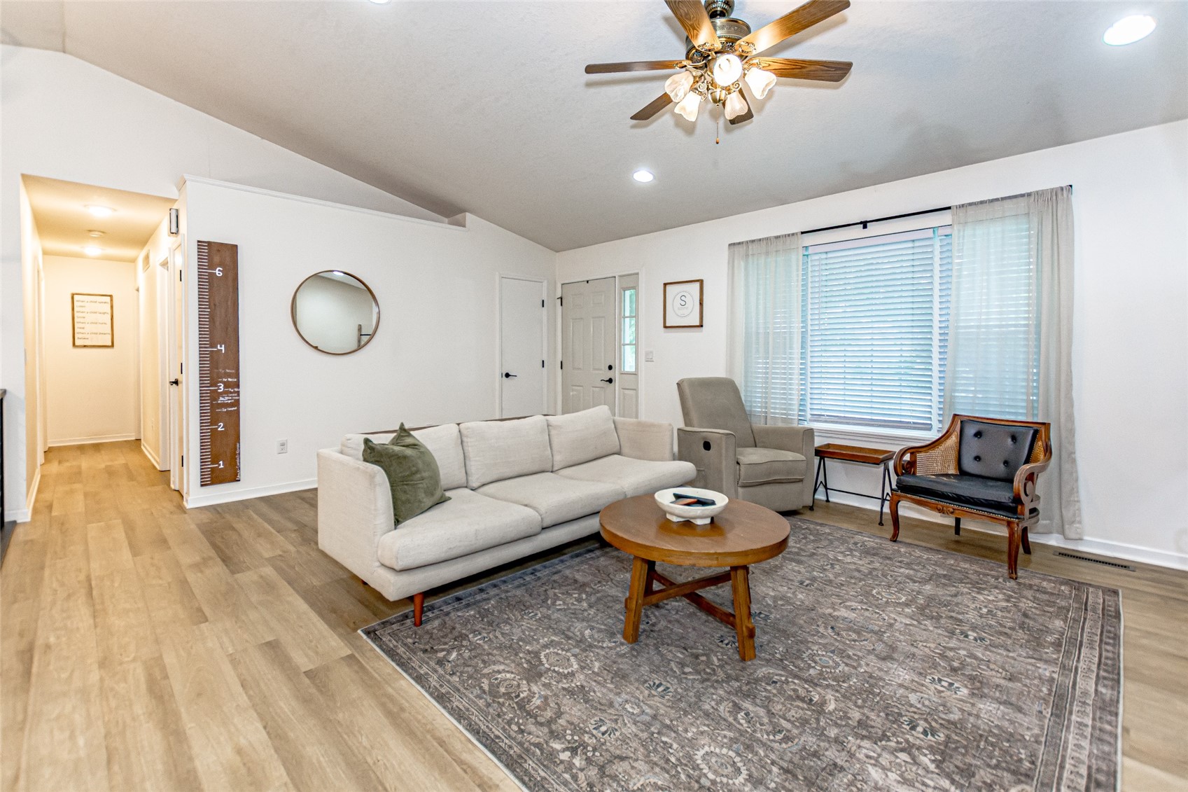 206 Hope Avenue Urbana IA 52345