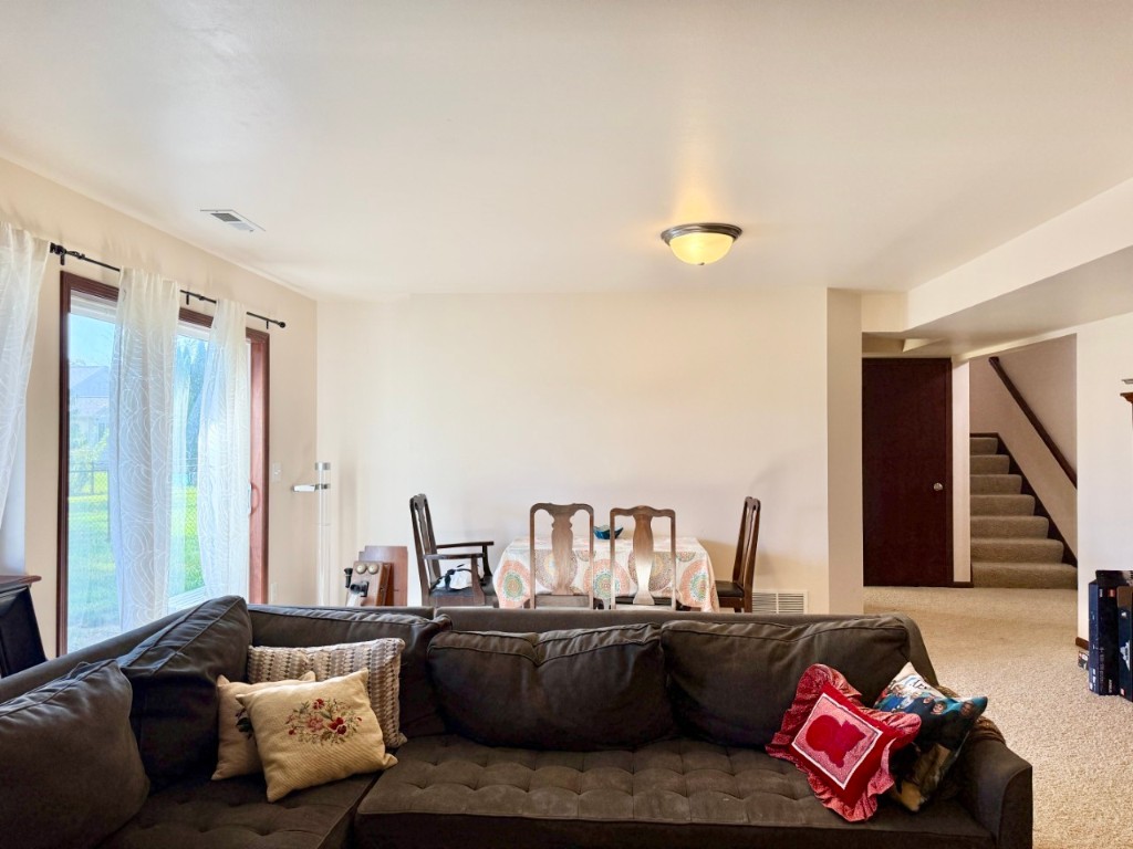 4121 Ruth Street Iowa City IA 52245