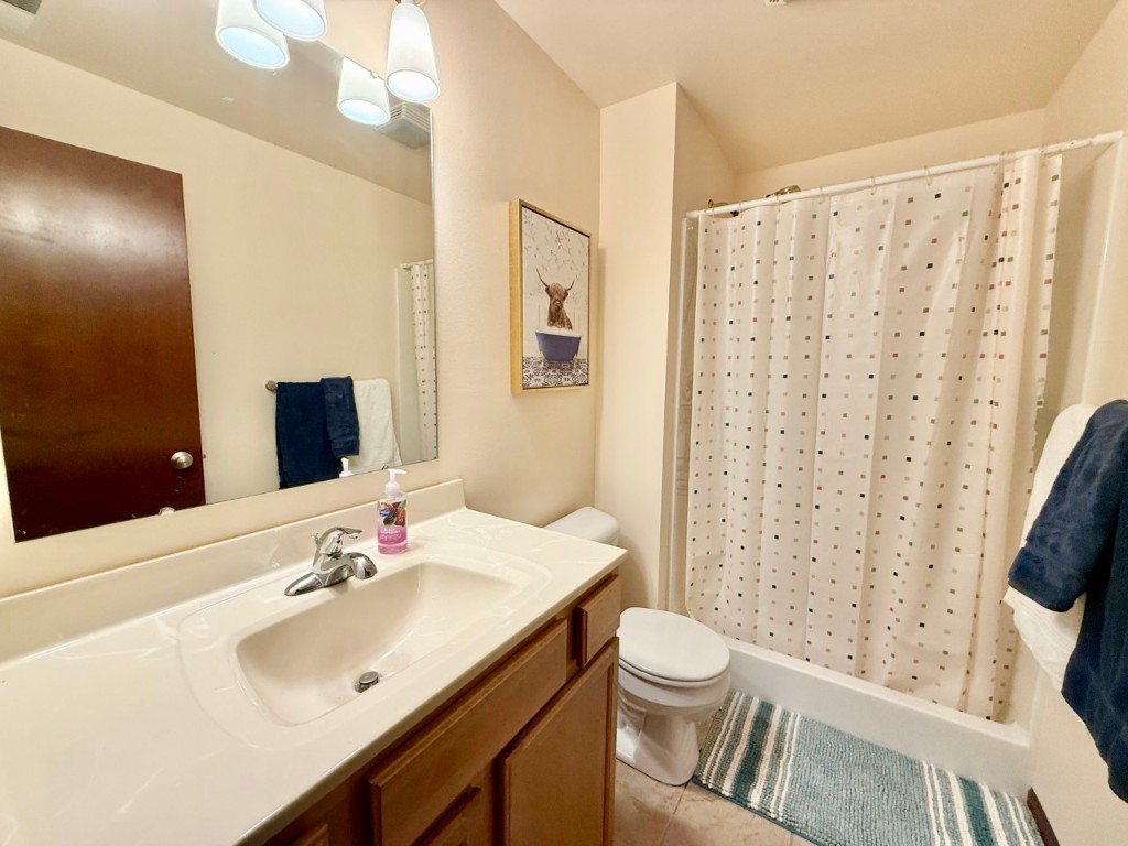 4121 Ruth Street Iowa City IA 52245