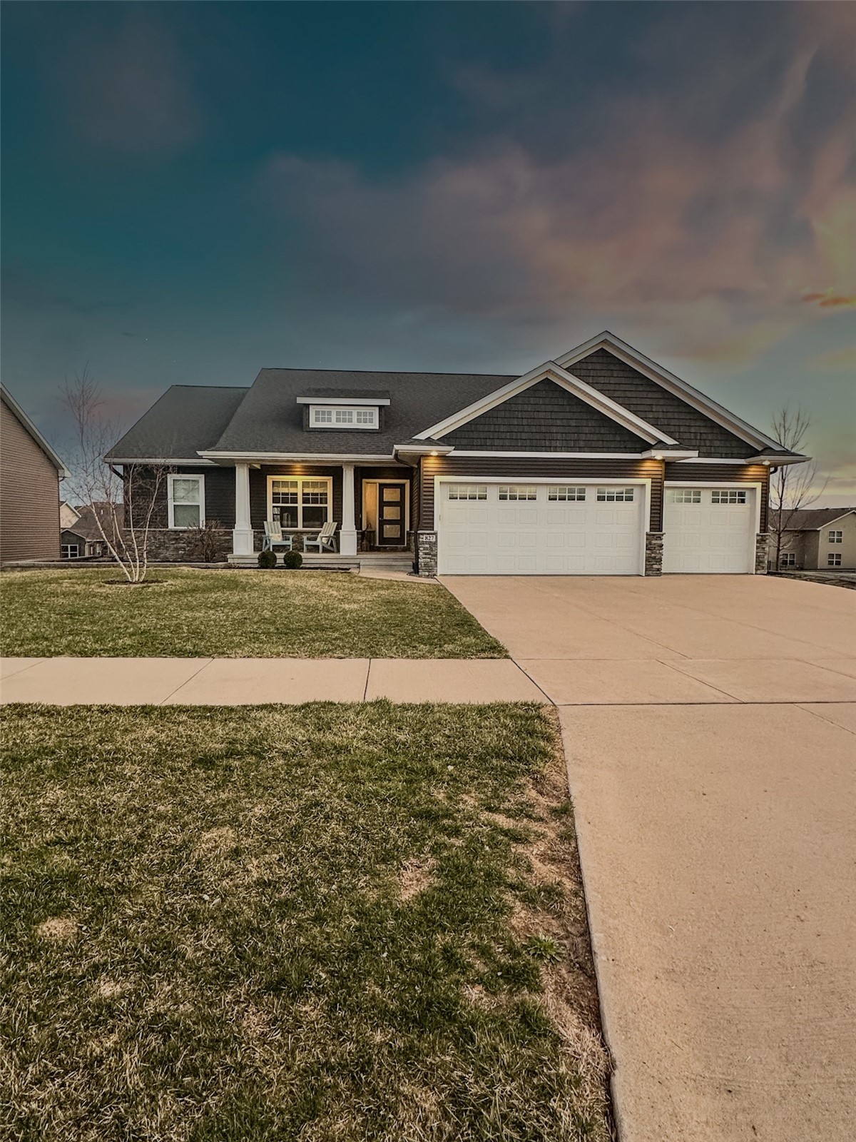 827 Shelby Drive Tiffin IA 52340